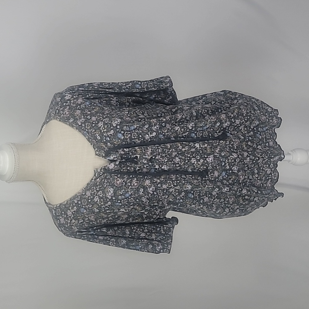 Grey Floral Maurices Top XXL Plus